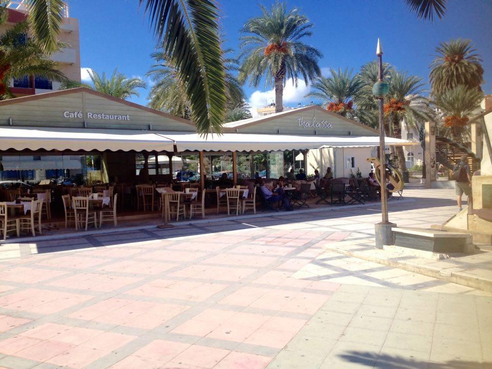 Itanos Hotel Сития Екстериор снимка