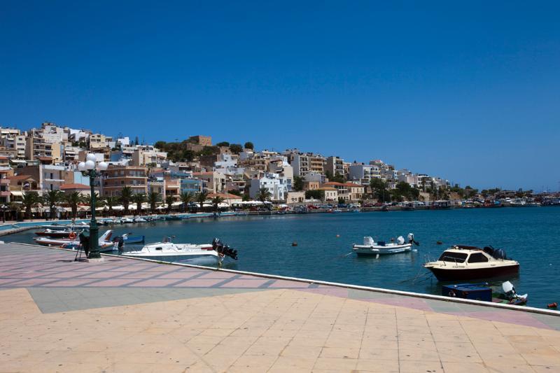 Itanos Hotel Сития Екстериор снимка